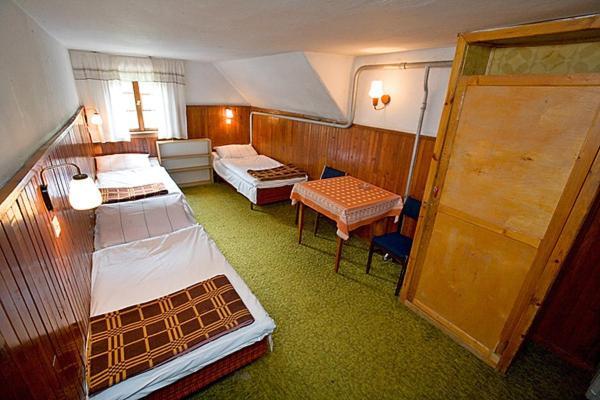 Schronisko Pttk Samotnia Ostello Karpacz Camera foto